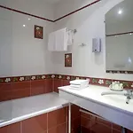 Logis & Restaurant Du Sauvage Szálloda 3*