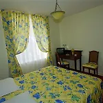Logis & Restaurant Du Sauvage Hotel 3*