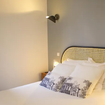 Logis & Restaurant Du Sauvage 3*